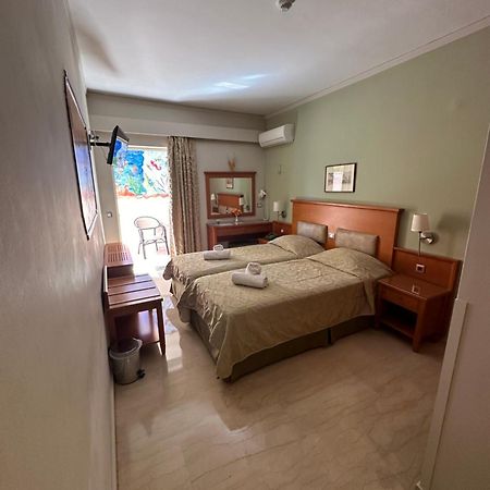 Paradise Lost Hotel-Apartments โตโล ภายนอก รูปภาพ