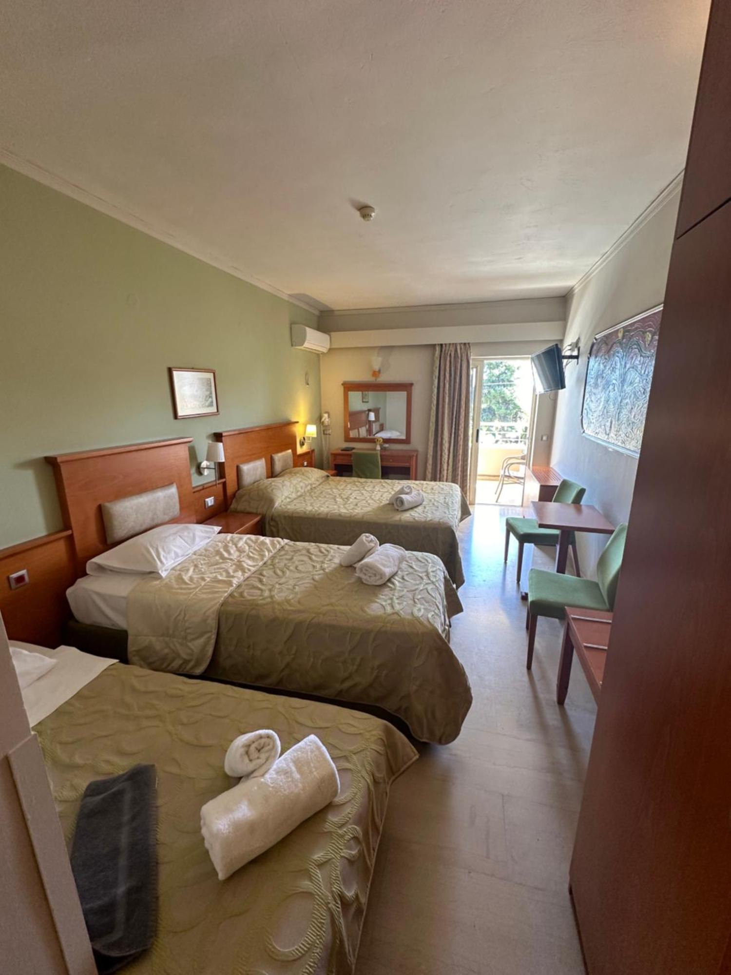 Paradise Lost Hotel-Apartments โตโล ภายนอก รูปภาพ