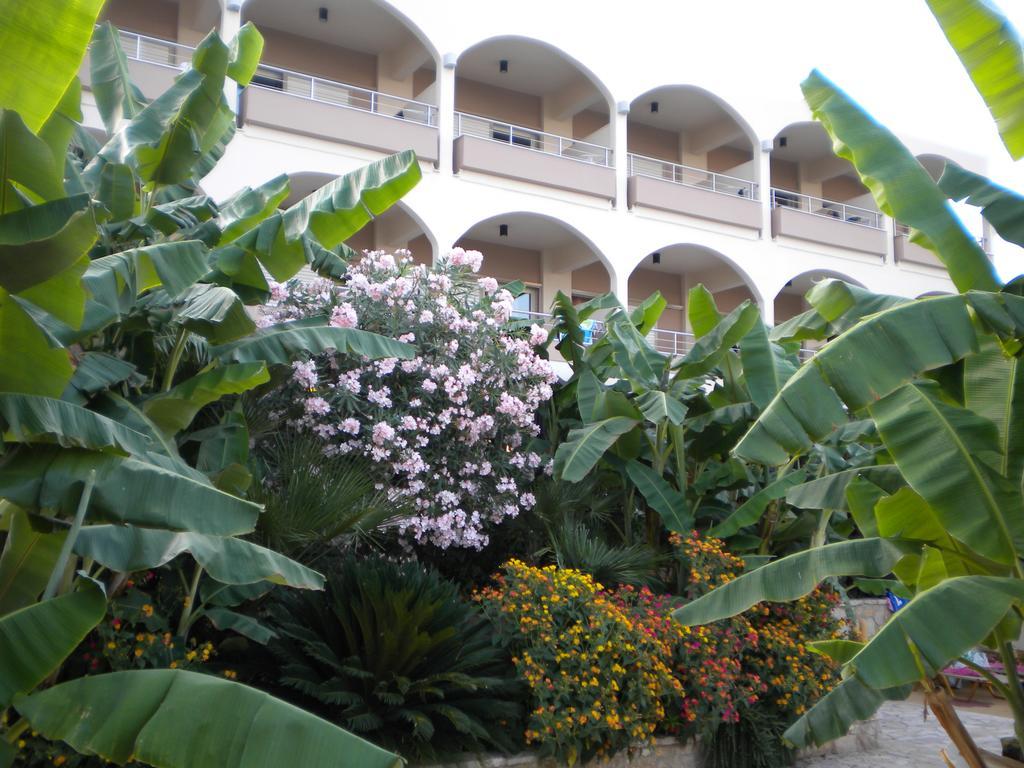 Paradise Lost Hotel-Apartments โตโล ภายนอก รูปภาพ